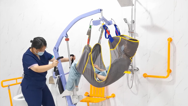 Ehucon's Patient Hoist Sling Revolutionizes Mobility for Tom Teoh